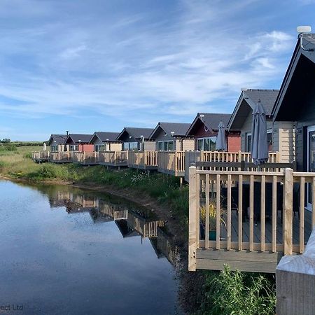 Lakeside Retreat At The Bay Filey, Sleeps 4, 2 Non-Shedding Dogs Welcome For Free Exterior foto